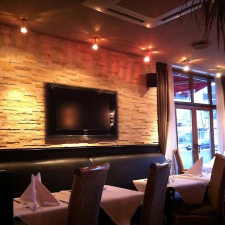 Dm Hotel Forbach Bagian luar foto