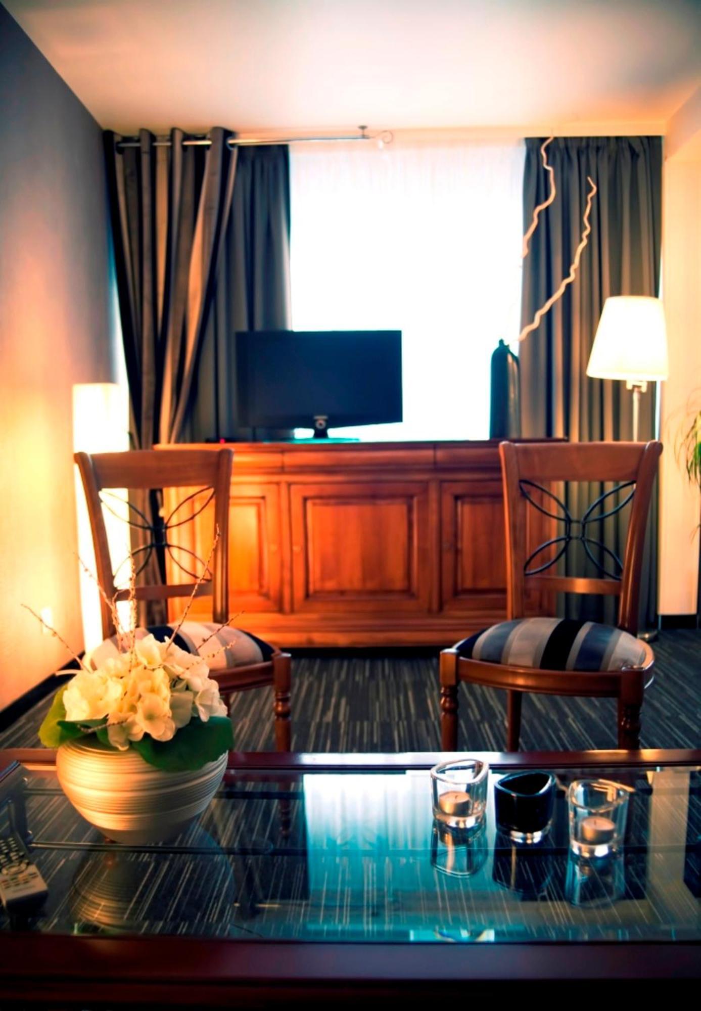 Dm Hotel Forbach Bagian luar foto